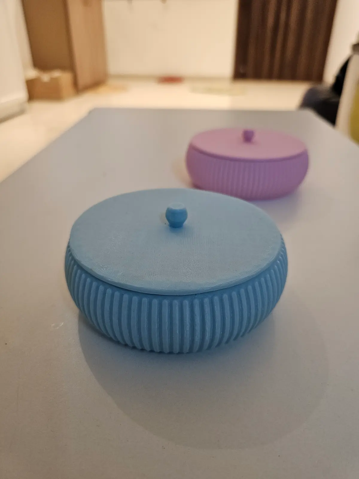 Ribbed Jewellery Box